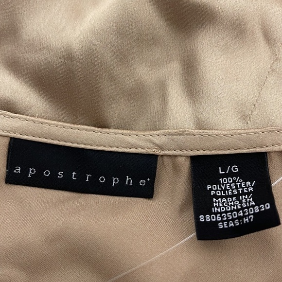 Apostrophe Women's Size L Gold Ruffled Button Front Cami Casual Blouse Top NWT - Picture 4 of 4